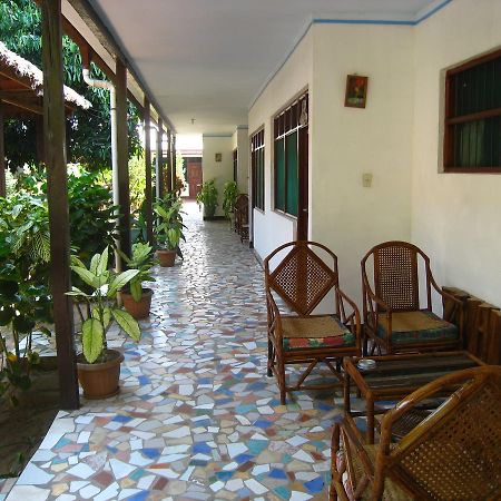 Hotel Oriental Rurrenabaque Esterno foto