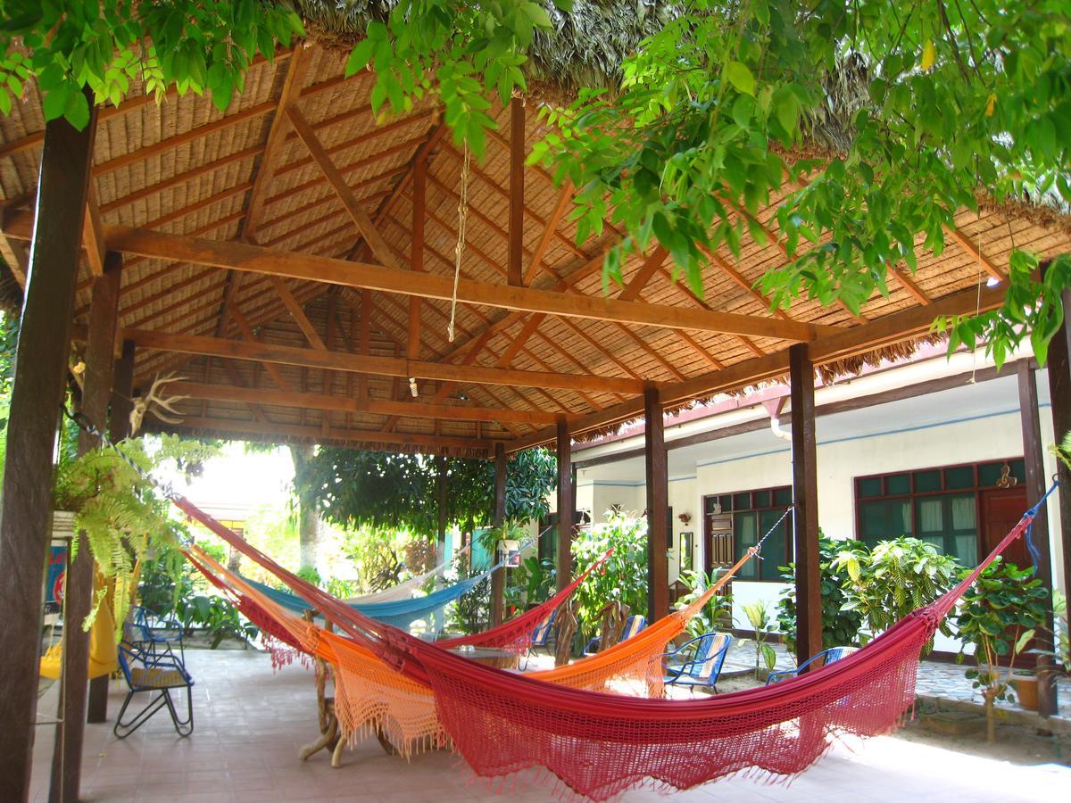 Hotel Oriental Rurrenabaque Esterno foto